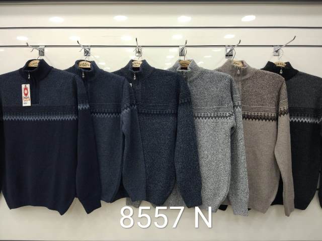 8557 N