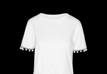Cropped short sleeve T-shirt with pom pom. - LTS 378POMPOM